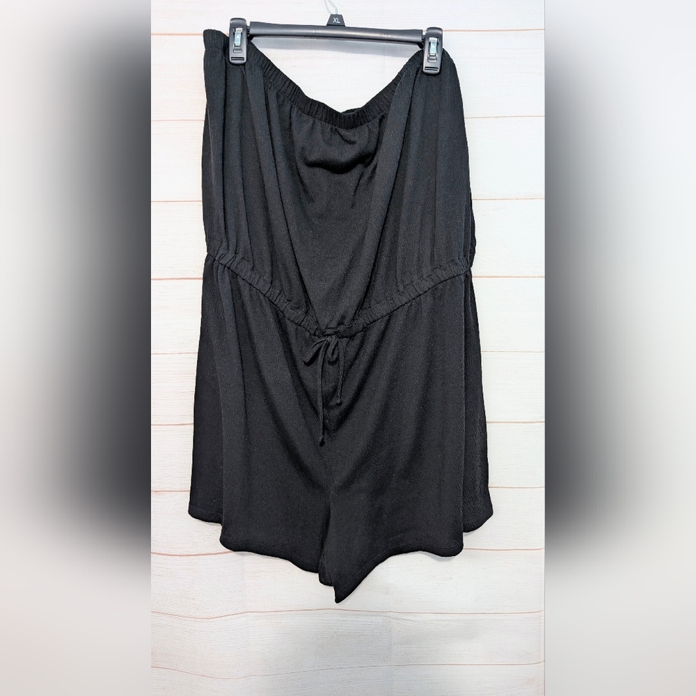 Penningtons Adorable 😍 🥰 😍 Black Strapless Romper 4X